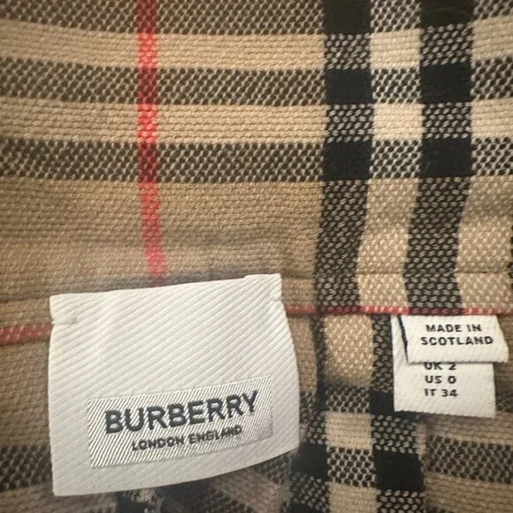 Burberry skirt - Picture 4 of 6
